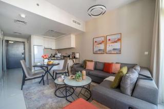 Frank Porter - DAMAC Tower 108 - 1BR - 7