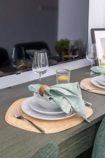 Frank Porter - Bella Rose - 1