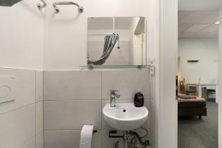 Cozy 2-bed Room With Kitchen - 2