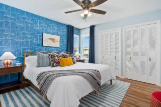 Blue Breeze Bayhouse - 2