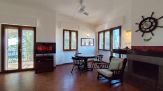 Villa 120m dal Mare - WiFi, Giardino Privato, Posto auto - 3