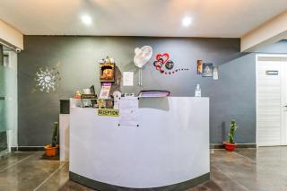 Hotel O SKY RISE INN - 1