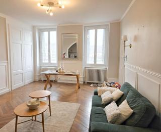 Appartement rénové avec vue Rhône - Centre - 0