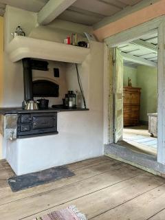 Historic Vicarage With Wood-Burning Stove - 7