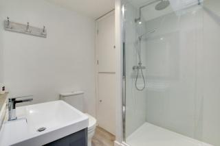 2 Bed in Kingsbridge oc-bc3188 - 1
