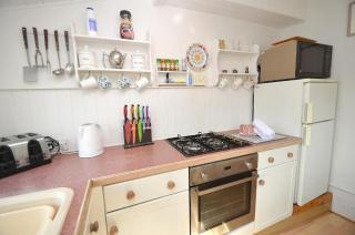 3 Bed in Dartmouth oc-bc148 - 1