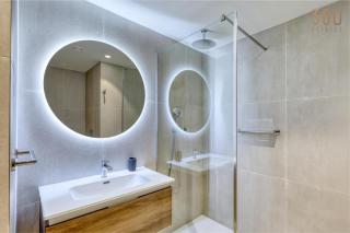 Official Mercury Suites Lux 2BR in the Heart with AC - 9