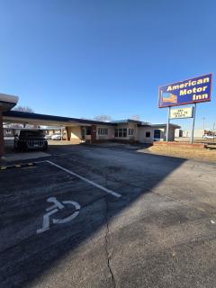 American motor Inn - 8