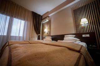 Hotel Secret Garden - 3