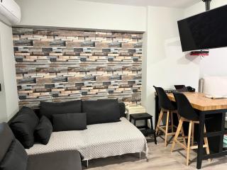 Urban escape in Athens - 4