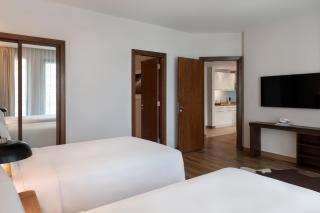 Staybridge Suites Yas Island Abu Dhabi by IHG - 9