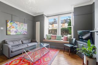 Family & Contractor Friendly Cosy Home SE13 - 5