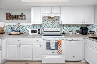 509 Bayshores Yacht Tennis Club - 1