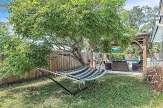 Melba's Backyard Pool Retreat - 2