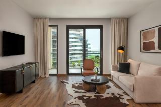 Staybridge Suites Yas Island Abu Dhabi by IHG - 6