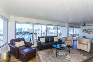 Ilikai Tower 1843 - 7