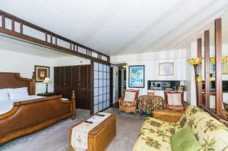 Ilikai Tower 430 - 3