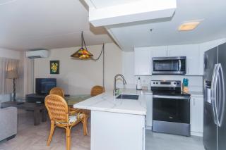 Ilikai Tower 936 - 6