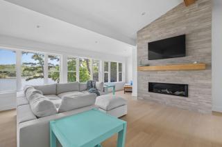 Private Sea House Escape at Whynachts Cove - 9