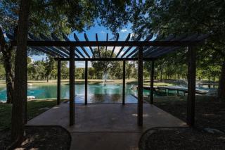 Bentwood Texas Bungalow #1 - 4