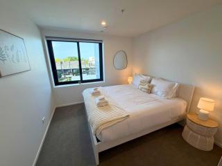 Minimalist City Stay at Manchester Street - 6