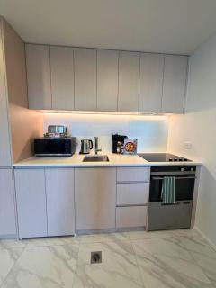 Minimalist City Stay at Manchester Street - 4