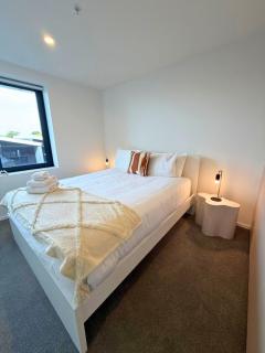 Contemporary City Living on Manchester Street - 4