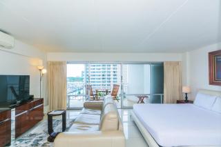 Ilikai Tower 1027 - 0