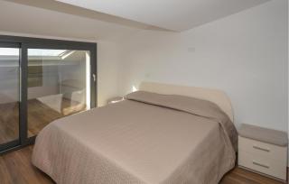 4 Bedroom Awesome Apartment In Kaukana - 8