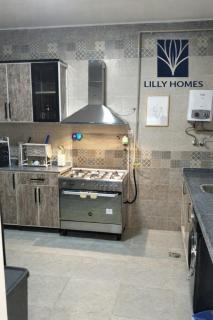 Hyde Park 2BR Luxury Apartment - 2