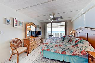 Gulf-Front 2BR with Pools, Tennis, Gym and Hot Tub - 1