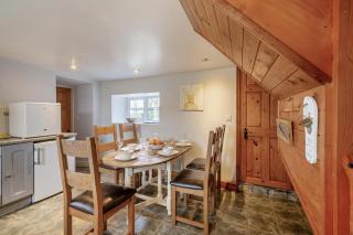 3 Bed in Pwllheli oc-brynme - 1