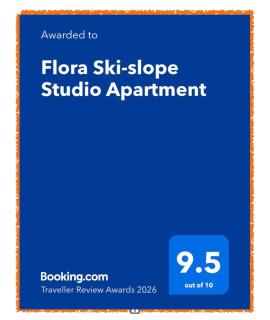 Flora Ski-slope Studio Apartment - 9