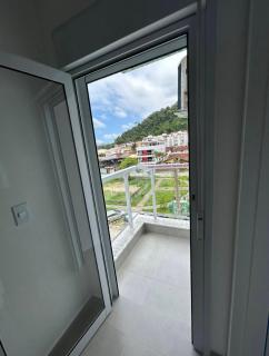 Apto 25 - recem construido na Praia Grande Ubatuba - 5