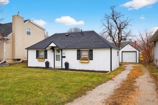 Prime Ames Location 2BR 1BA Near ISU - 7