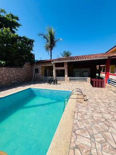 Quarto em pousada, piscina e área de lazer - 8