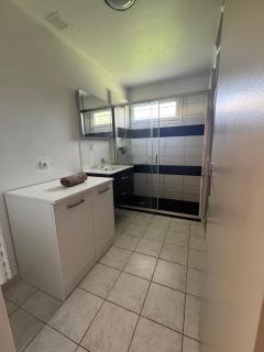 La Chaume Centre village Magny-Cours 2 chambres 5 personnes ou 3 chambres 8 personnes - 4