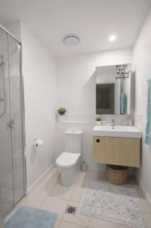 Sky risen whole apartment - 2