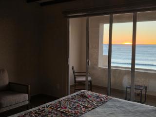 Dmytri's Original La Fonda Restaurant & Hotel - 9