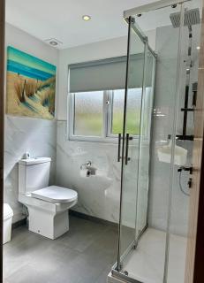 Luxury Modern Costal Escape & Pool - 2