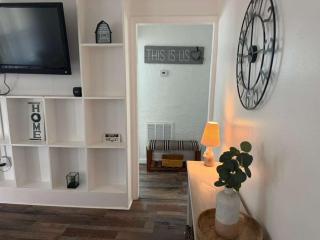 2 bedroom, 1 bath in Downtown Brooksville - 5