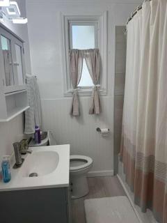 2 bedroom, 1 bath in Downtown Brooksville - 4