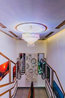 Sky Lawn Hotel, Restaurant & Conference Center - 4