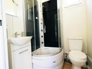 Single-story holiday home, pool, sauna, whirlpool - 2