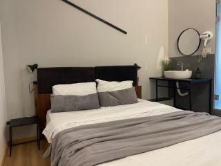 M Boutique Room Five - 7