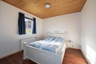 Large Seaside Piano Villa with Ocean Views - 5