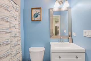 Amazing 2BD 2BA Cozy Condo - 6