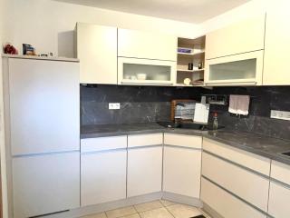 Ferienwohnung Köln Süd 77qm - Ruhige Lage nahe Rhein & Innenstadt - 1