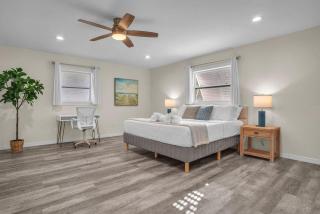 Waterfront Boater's Paradise Dock, Ocean Access - 5