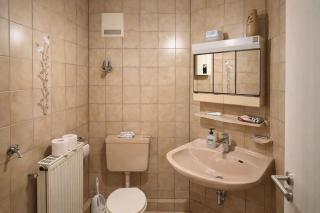 Bright & Cozy Studio with Relax Area & Kitchen - 2